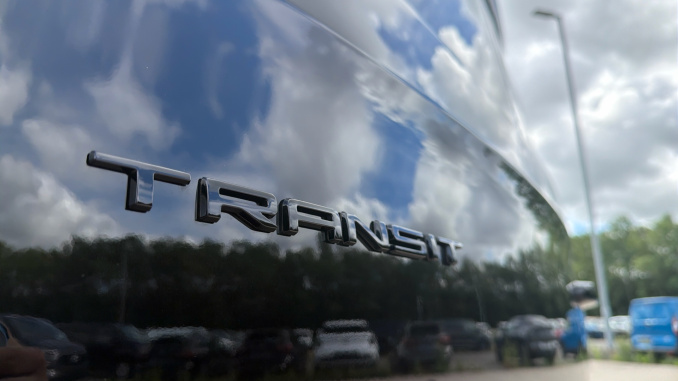 Ford Transit Custom 320 L2 Diesel Fwd 2.0 EcoBlue 136ps H1 Van Limited - Image 36